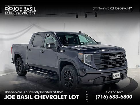 Used 2023 GMC Sierra 1500 Elevation w/ Preferred Package image 1