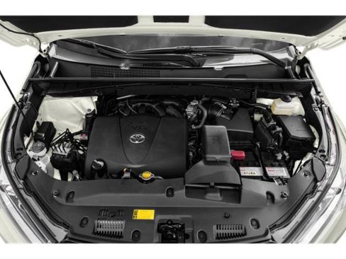 Used 2019 Toyota Highlander SE FWD image 13