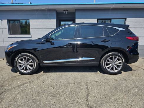 Used 2024 Acura RDX SH-AWD w/ Technology Package image 2