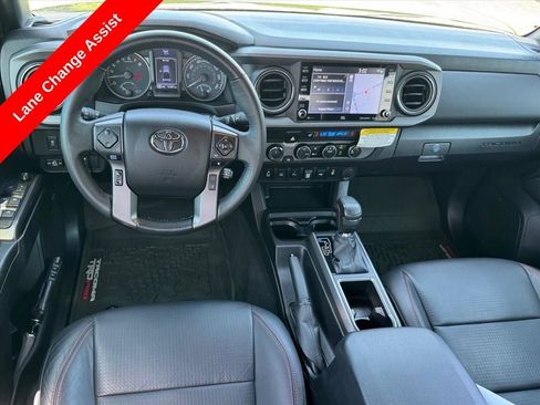 Used 2022 Toyota Tacoma TRD Pro AWD/4WD image 14