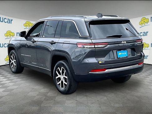 Used 2024 Jeep Grand Cherokee Limited AWD/4WD image 4