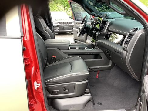 Certified 2026 RAM 3500 Limited AWD/4WD image 20