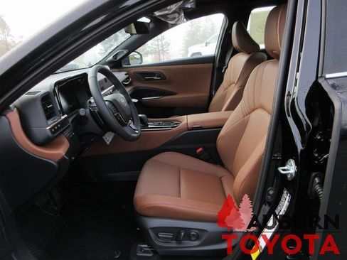 New 2025 Toyota Crown Signia image 10