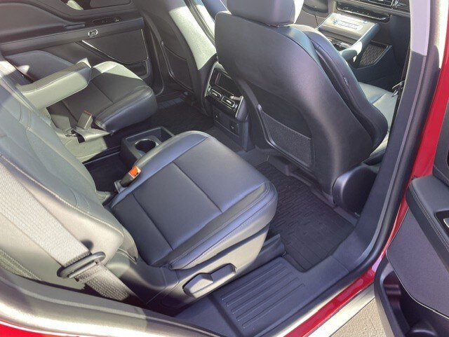 Used 2025 Lincoln Aviator AWD w/ Equipment Group 101A image 7