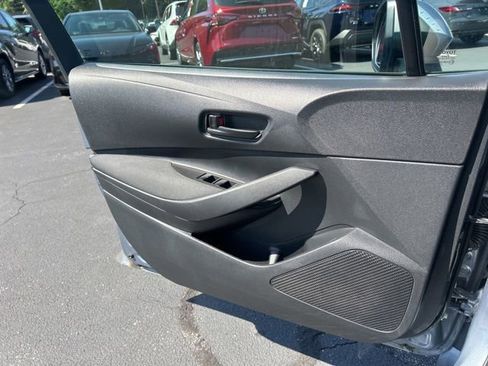 Used 2024 Toyota Corolla LE FWD image 29