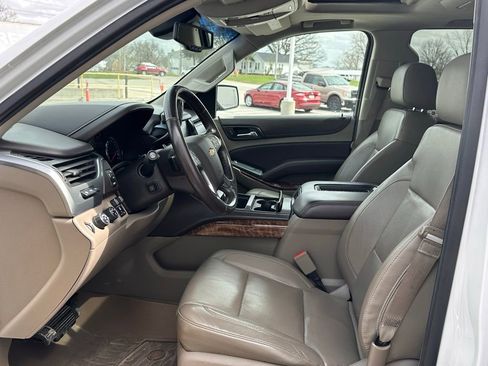 Used 2016 Chevrolet Suburban LTZ image 11