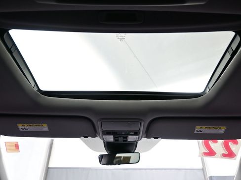 Used 2022 Honda Odyssey Elite image 19