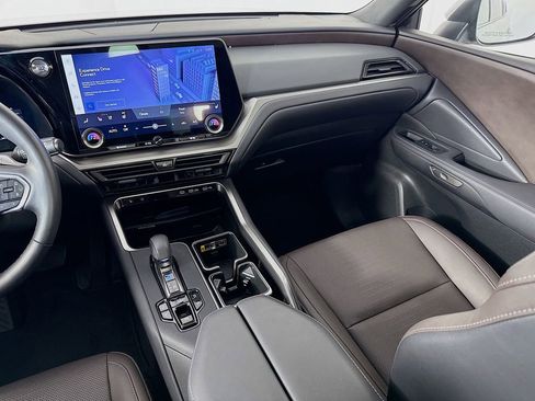 Certified 2025 Lexus TX 350 AWD w/ Technology Package image 24