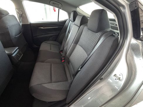 Used 2025 Toyota Camry LE image 25