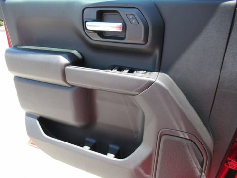 New 2026 GMC Sierra 1500 Pro w/ Graphite Edition AWD/4WD image 19