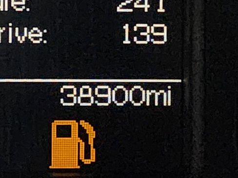 Used 2017 RAM 2500 Tradesman w/ Chrome Appearance Group image 42