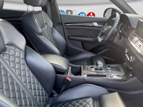 Used 2020 Audi SQ5 Premium Plus w/ Premium Plus Package image 10
