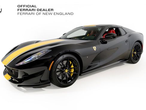 Used 2021 Ferrari 812 GTS image 1
