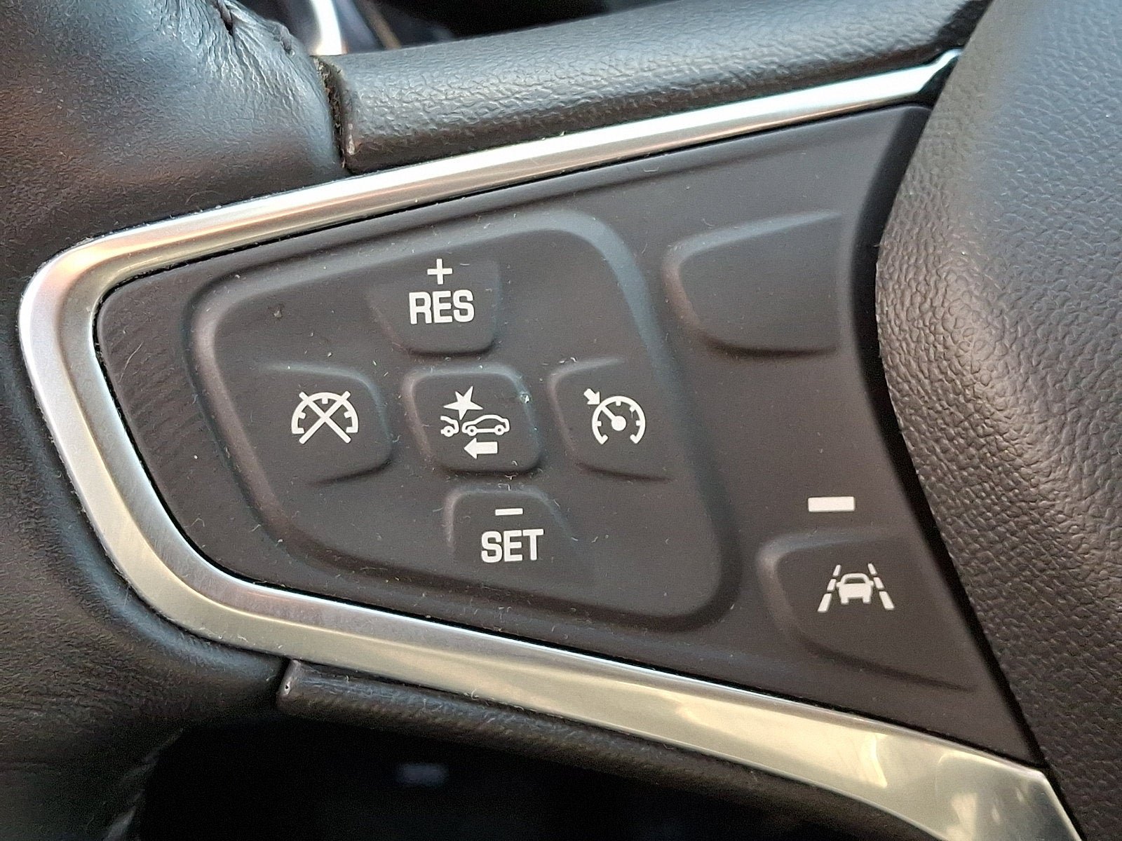 Used 2022 Chevrolet Equinox LT AWD/4WD image 21