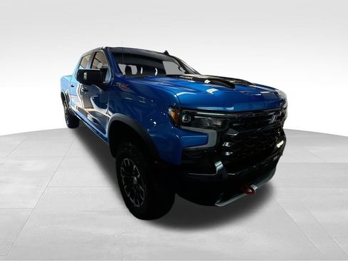 Used 2026 Chevrolet Silverado 1500 ZR2 AWD/4WD image 2