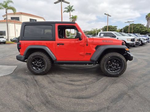 Used 2023 Jeep Wrangler Sport AWD/4WD image 4