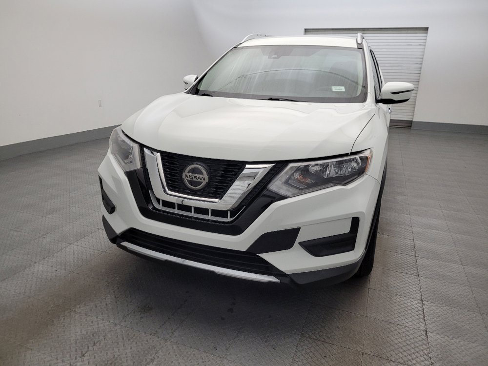 Used 2020 Nissan Rogue SV FWD image 15