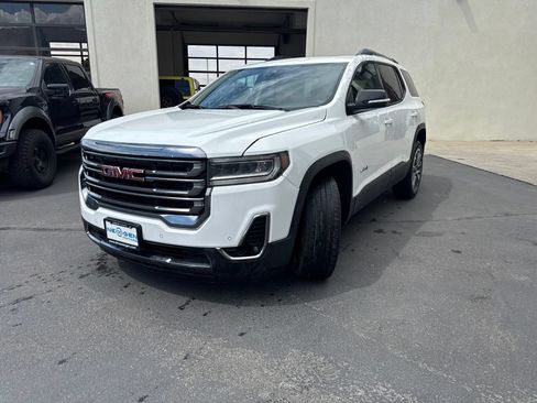 Used 2020 GMC Acadia AT4 w/ Driver Alert Package II AWD/4WD image 4