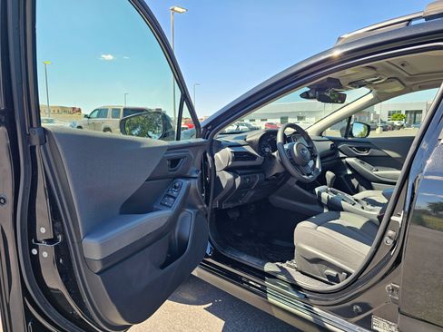 Used 2024 Subaru Crosstrek 2.0i Premium AWD/4WD image 18