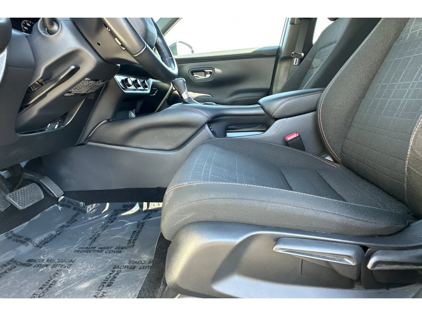Used 2025 Honda HR-V Sport image 13