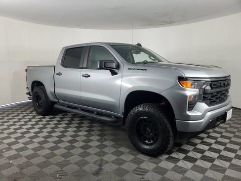 Used 2024 Chevrolet Silverado 1500 Custom w/ Rally Edition AWD/4WD image 2