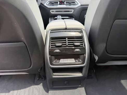 Used 2023 BMW X5 sDrive40i w/ Executive Package RWD image 14