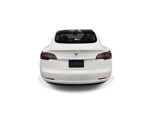 Certified 2023 Tesla Model 3 Standard Range RWD image 5