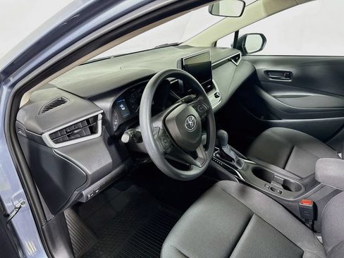 Certified 2025 Toyota Corolla LE FWD image 9