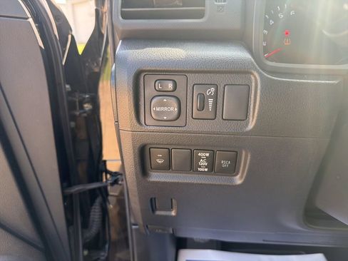 Used 2013 Toyota 4Runner Limited RWD image 17