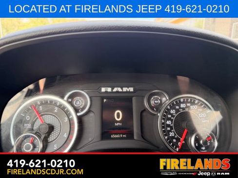 Used 2024 RAM 3500 Big Horn AWD/4WD image 22