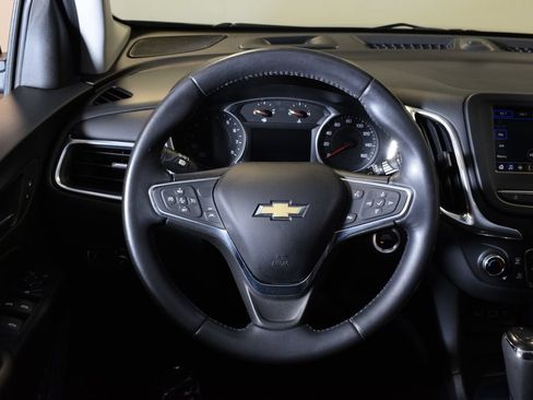 Used 2021 Chevrolet Equinox LT FWD image 18