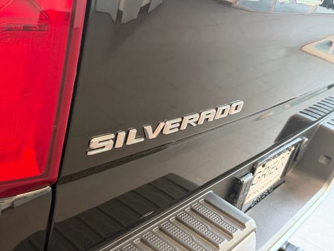 Used 2024 Chevrolet Silverado 1500 LTZ AWD/4WD image 16