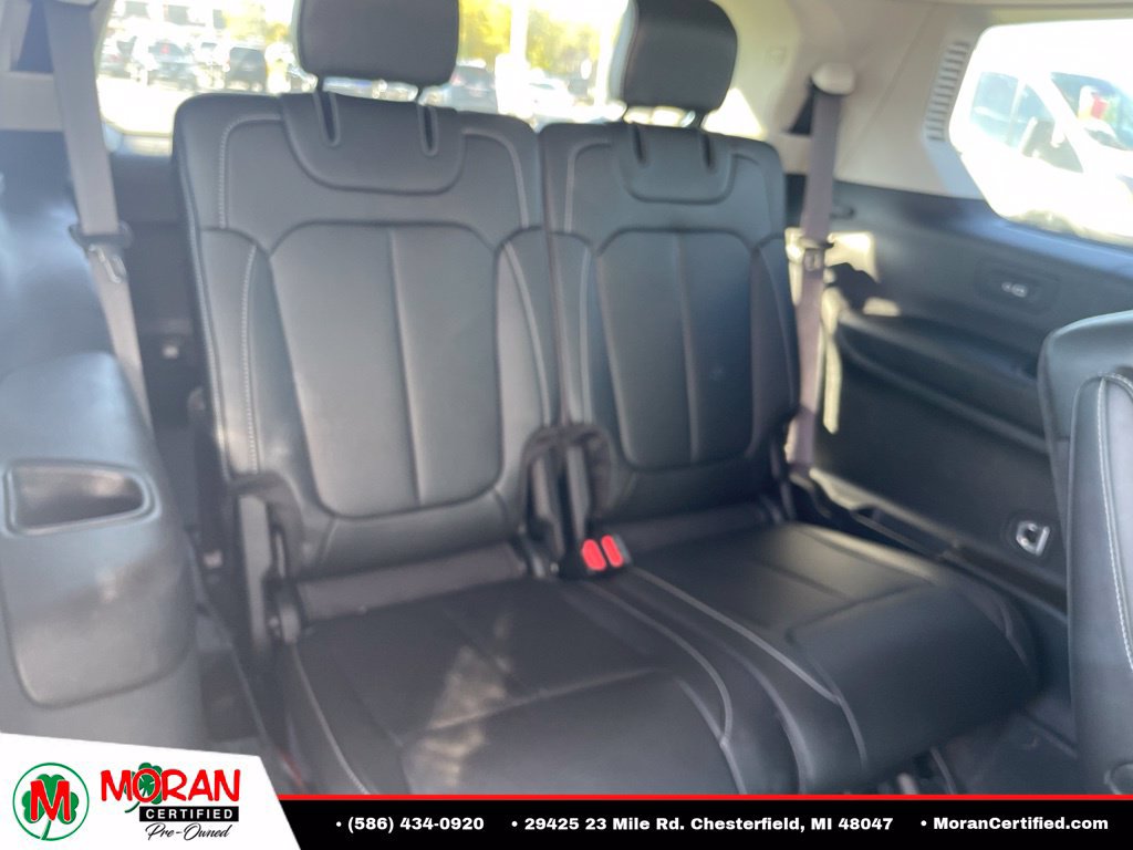 Used 2023 Jeep Grand Cherokee L Limited AWD/4WD image 18