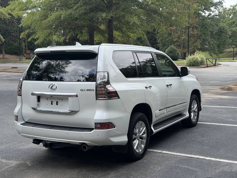 Used 2019 Lexus GX 460 Premium w/ Premium Package AWD/4WD image 5