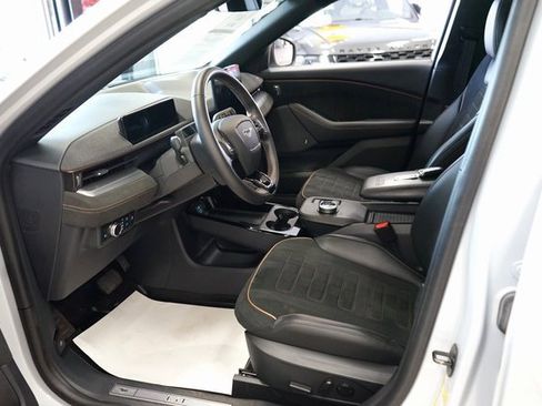 Used 2022 Ford Mustang Mach-E GT image 28