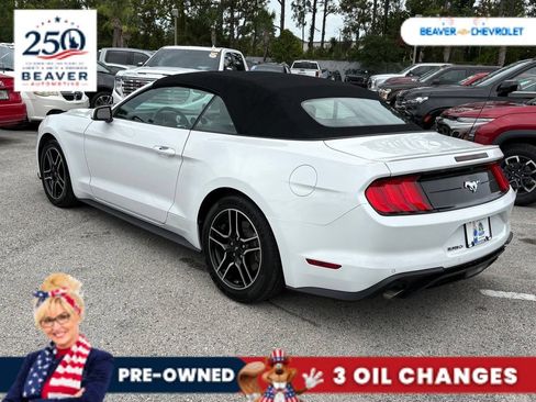 Used 2021 Ford Mustang Premium RWD image 5
