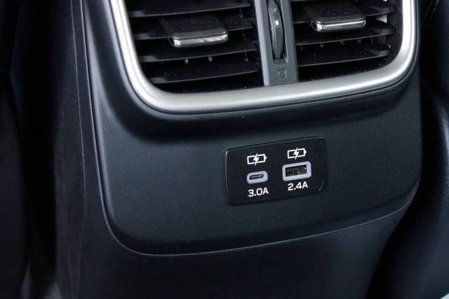 Used 2025 Subaru Outback Onyx Edition AWD/4WD image 16