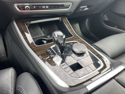 Used 2020 BMW X5 xDrive40i w/ Premium Package image 12
