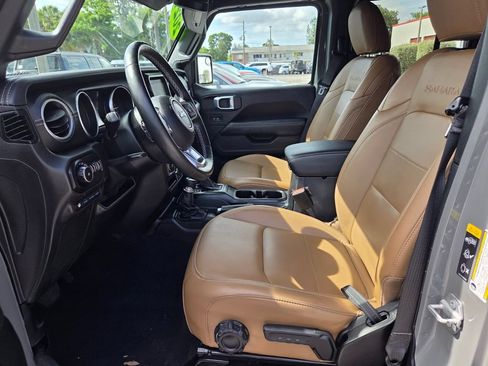 Used 2021 Jeep Wrangler Unlimited Sahara w/ Cold Weather Group AWD/4WD image 13