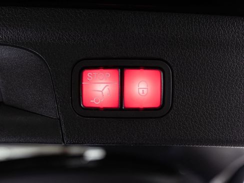 Certified 2021 Mercedes-Benz GLE 450 4MATIC image 33
