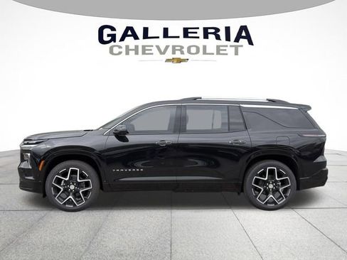 New 2026 Chevrolet Traverse High Country w/ LPO, Floor Liner Package image 4