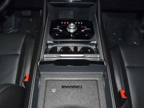 New 2026 Jeep Grand Wagoneer 4WD image 22