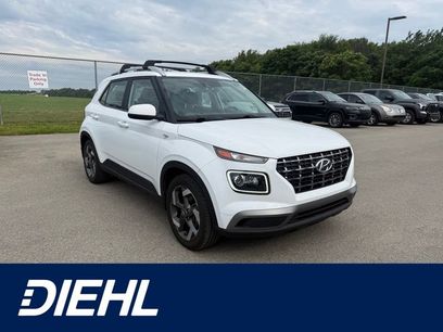 Used 2020 Hyundai Venue SEL w/ Convenience + Premium Package