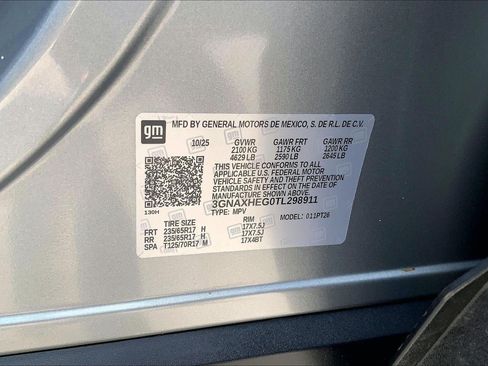 Used 2026 Chevrolet Equinox LT FWD image 32