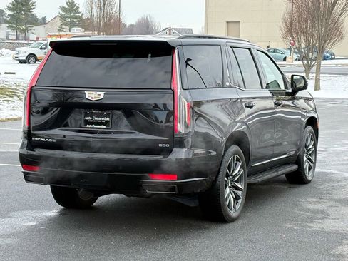 Used 2023 Cadillac Escalade Sport image 7