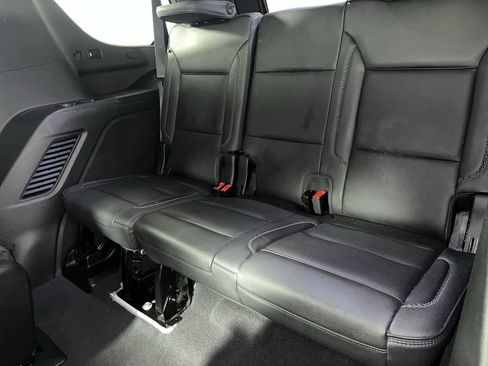 Used 2024 GMC Yukon Denali image 27