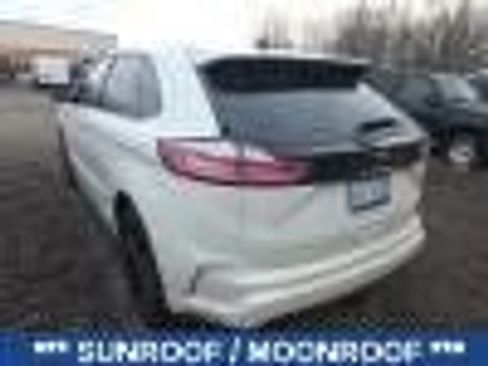 Used 2024 Ford Edge ST-Line w/ Class II Trailer Tow Package image 4