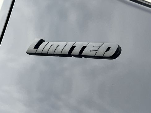 Used 2026 Toyota Tundra Limited AWD/4WD image 35