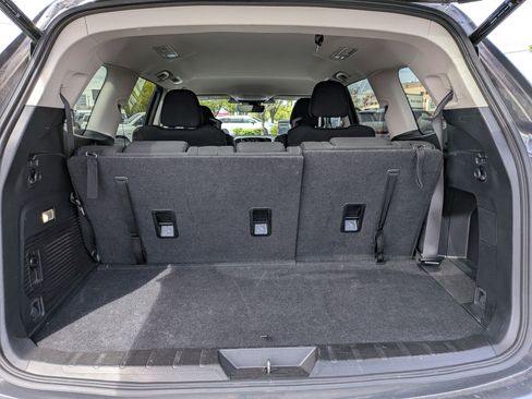 Used 2025 Subaru Ascent Premium AWD/4WD image 30