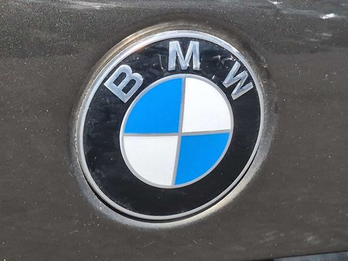 Used 2021 BMW X5 xDrive40i w/ Premium Package AWD/4WD image 12